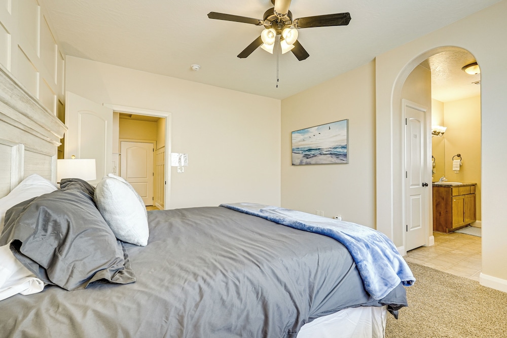 Home w/ Game Room: Near Zion National Park!