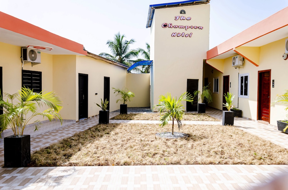 The Champion Hôtel