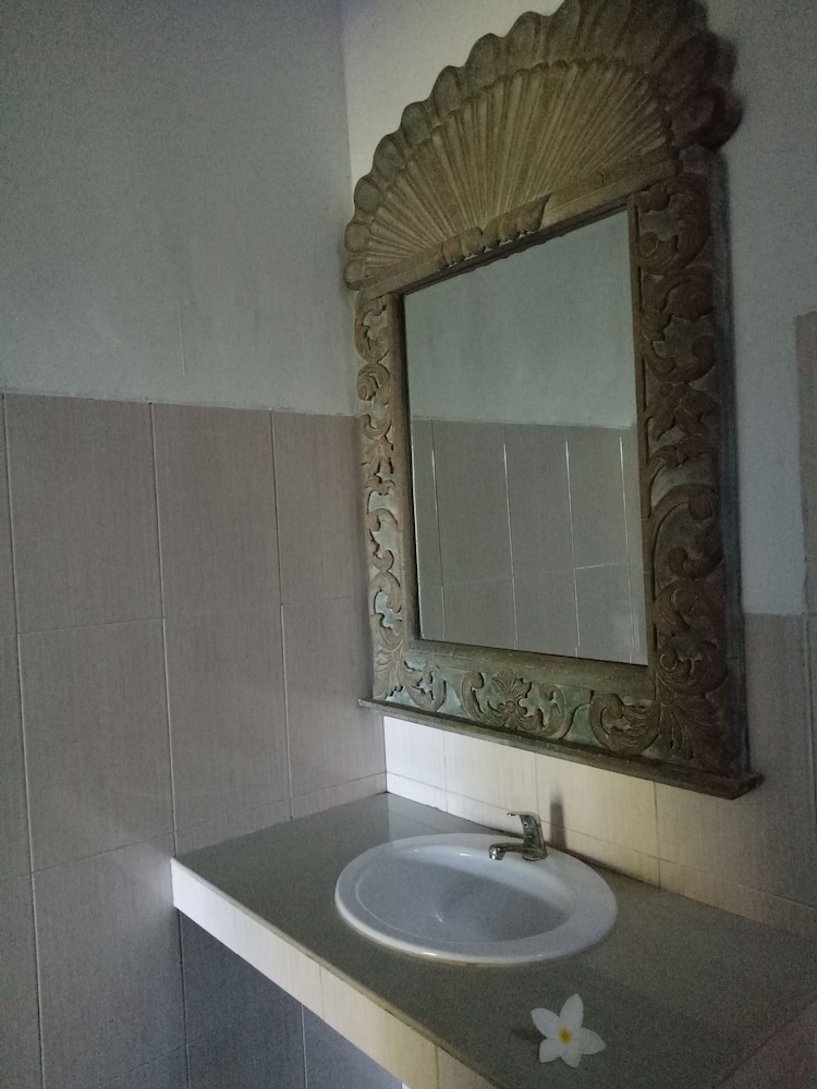 Agung Suites Balangan Homestay