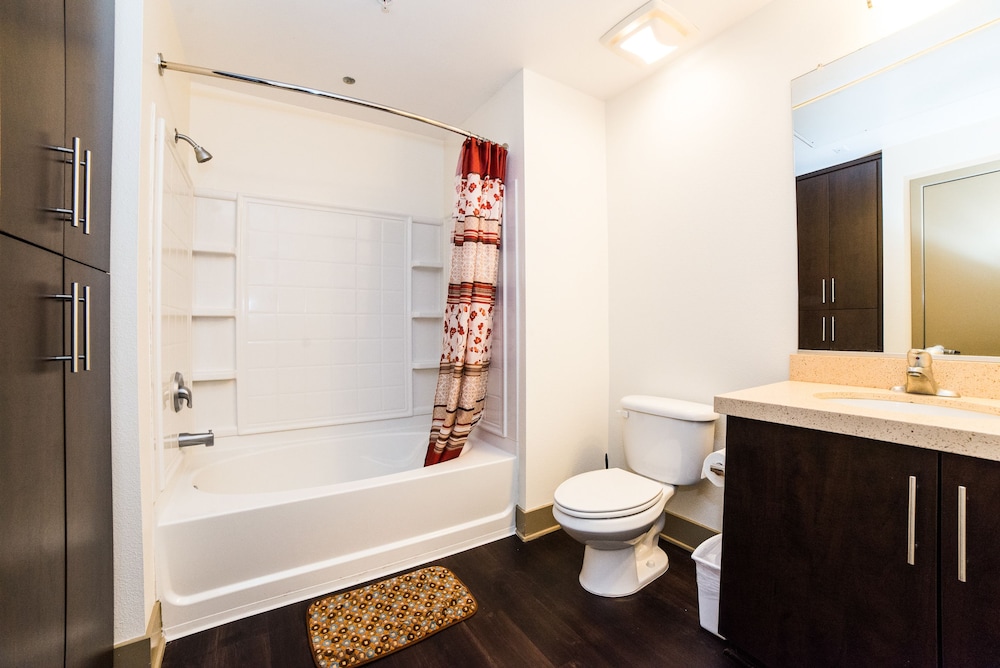 Ray W. Suites