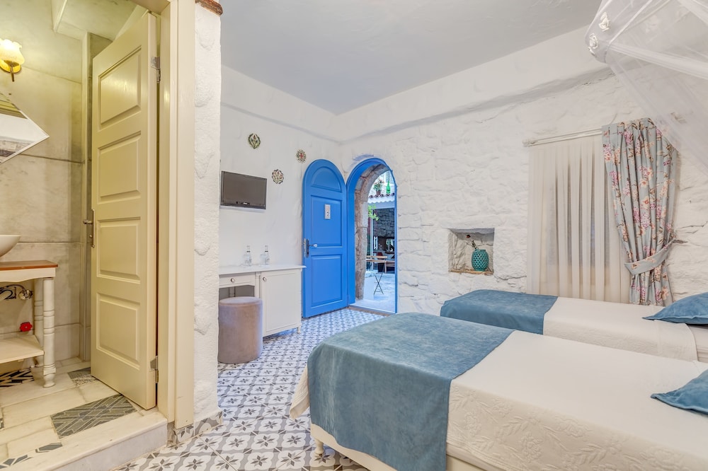 Alacati Eski Ev Hotel - Image 18
