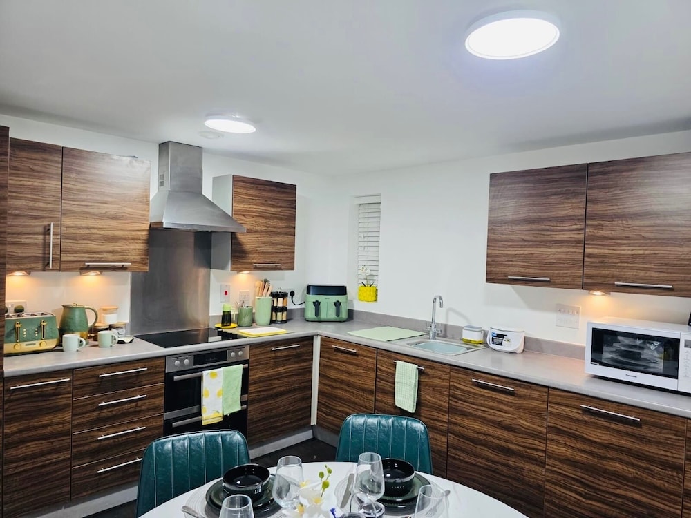Kensington Bliss - 3 Bedroom House in Colchester