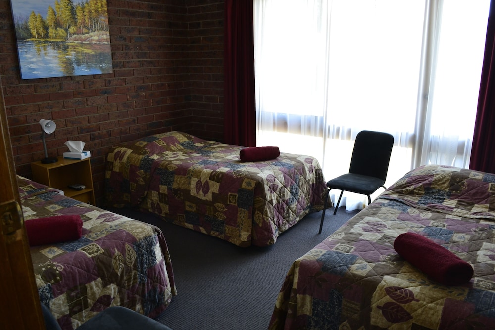 Kardinia Park Motel