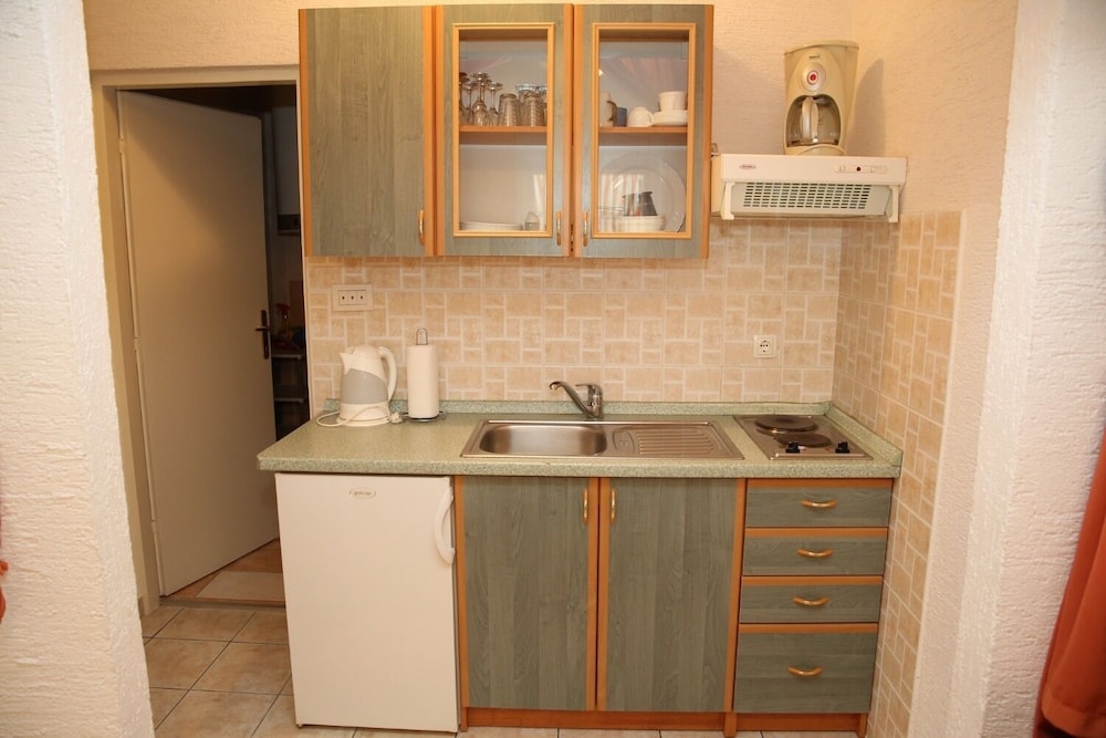 Zdenka - Cosy Apartments for 2-3 Person - A3C view 2