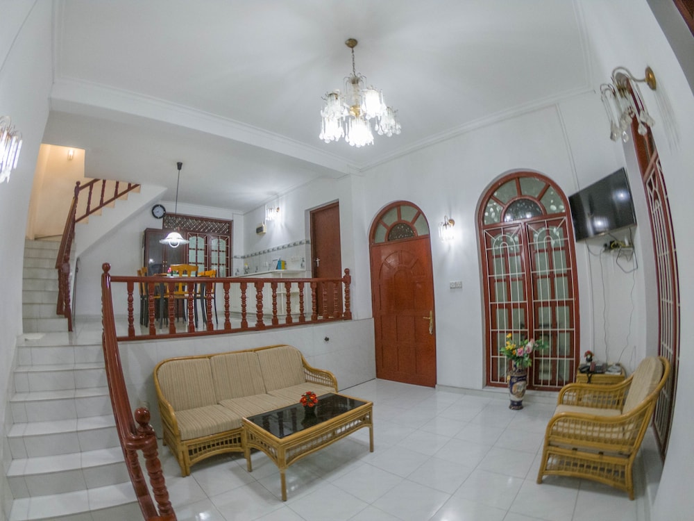 Kandy Leisure