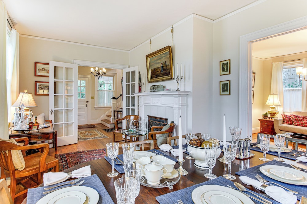 3 Mi to Augusta National: Historic Home w/ Patio