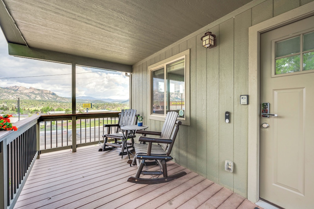 1 Mi to Dtwn Estes Park: Mtn-view Haven!
