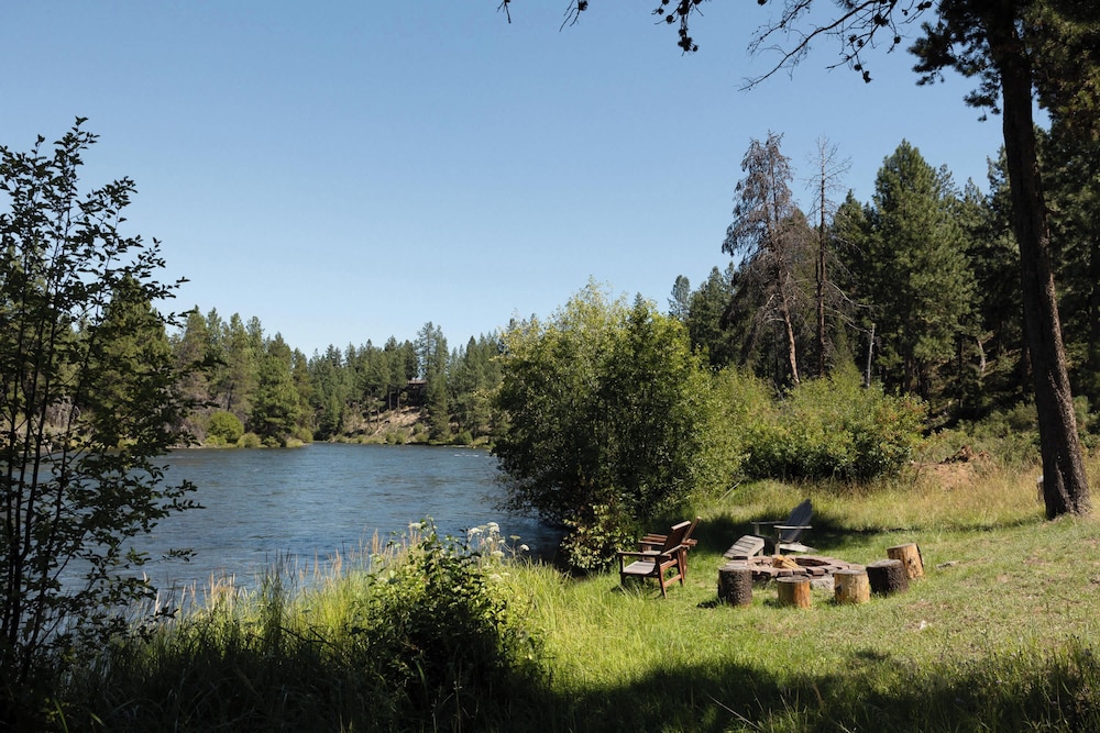 Amazing Riverfront on the Water- Big Sky Bend