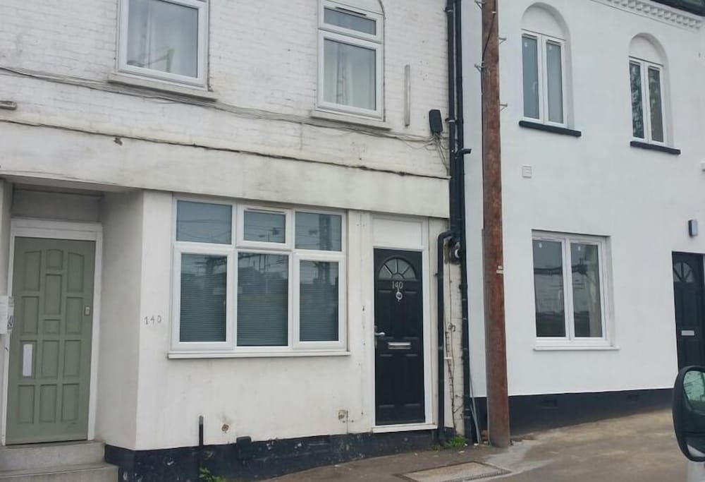 140 Midland Road view 3