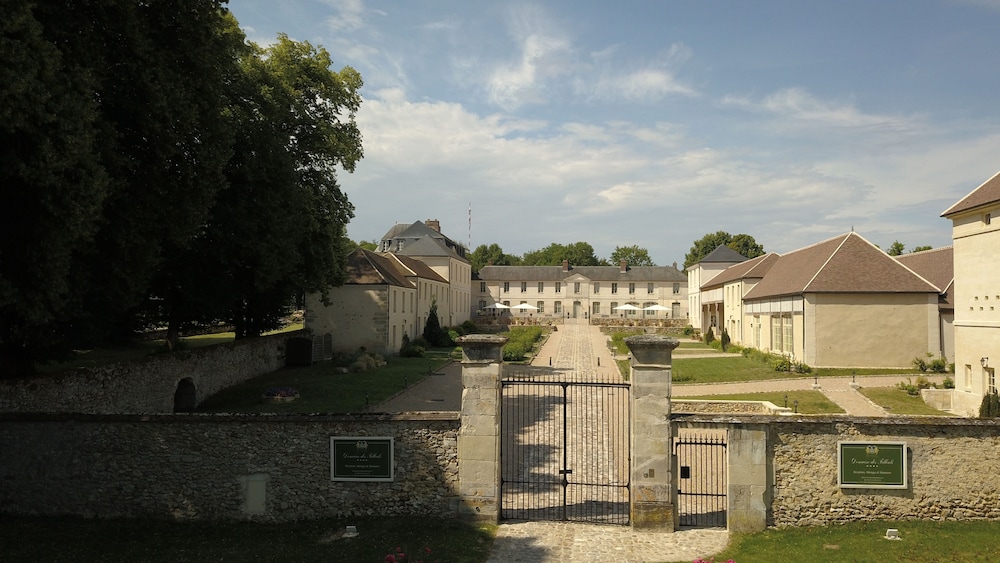 Château de Maudetour