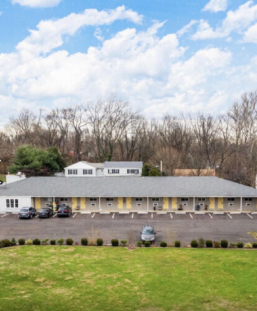 Hotel Scottish Inn and Suites - Bensalem-Philadelphia