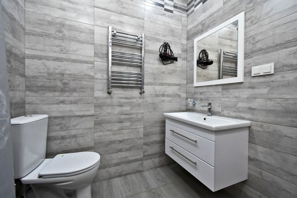 Apartment on Buzand street