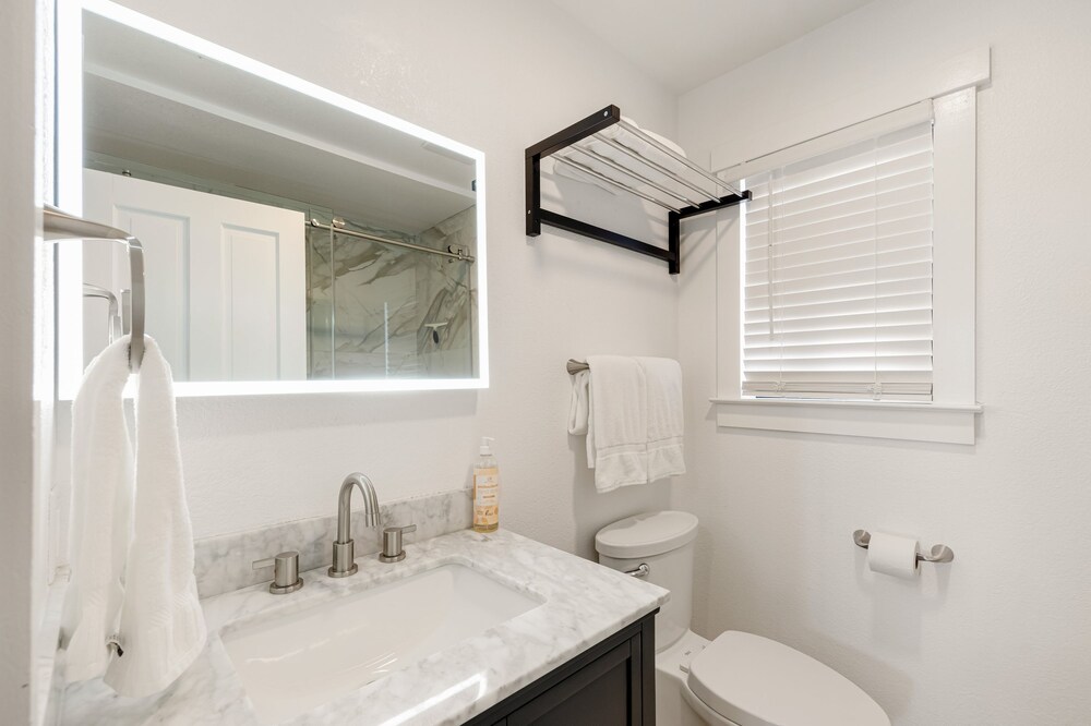 Paso Vista Bella by Avantstay Luxe Group Escape w Wine Country Views