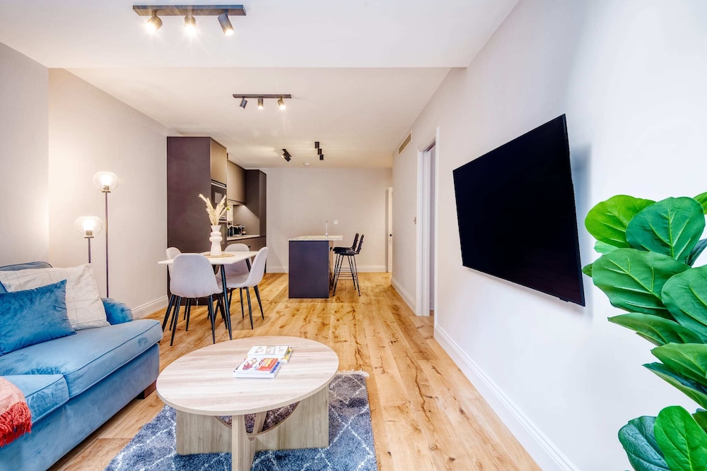 Coleherne Road Residence II
