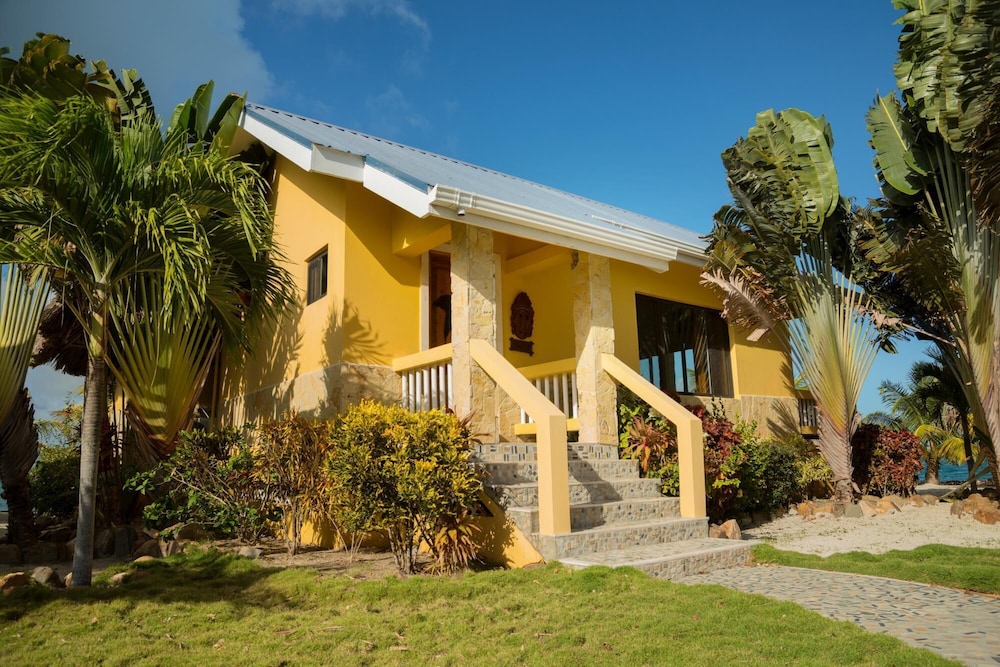 Exclusive Private Island With 360 Degree View of the Ocean