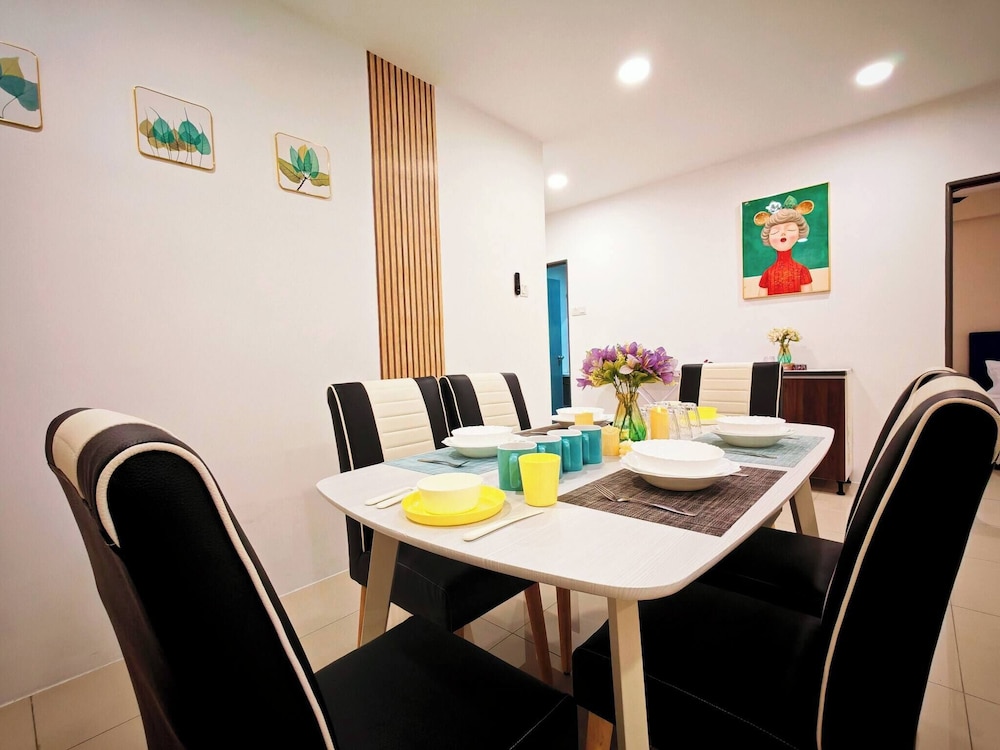 Ipoh Manhattan Free Waterpark 3BR 8pax Family Suite Mha308 by City Home Empire