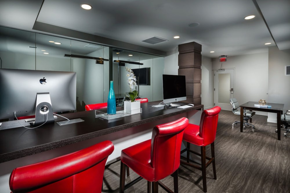 meeting & event spaces