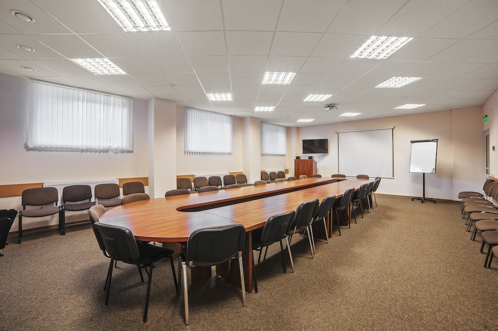 meeting & event spaces