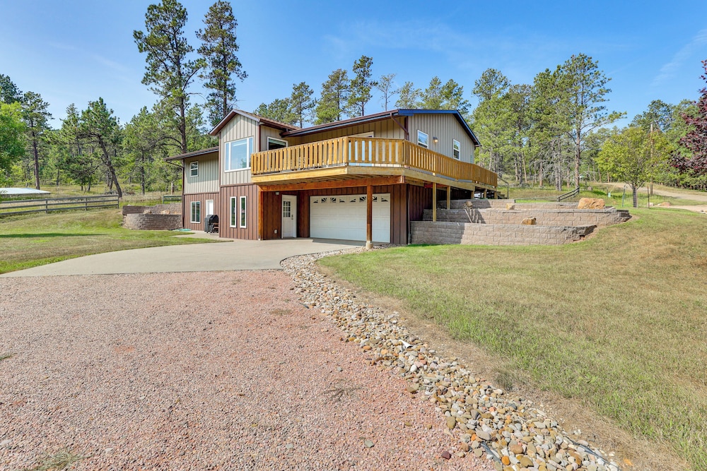 'hayward Valley House' Black Hills Family Retreat