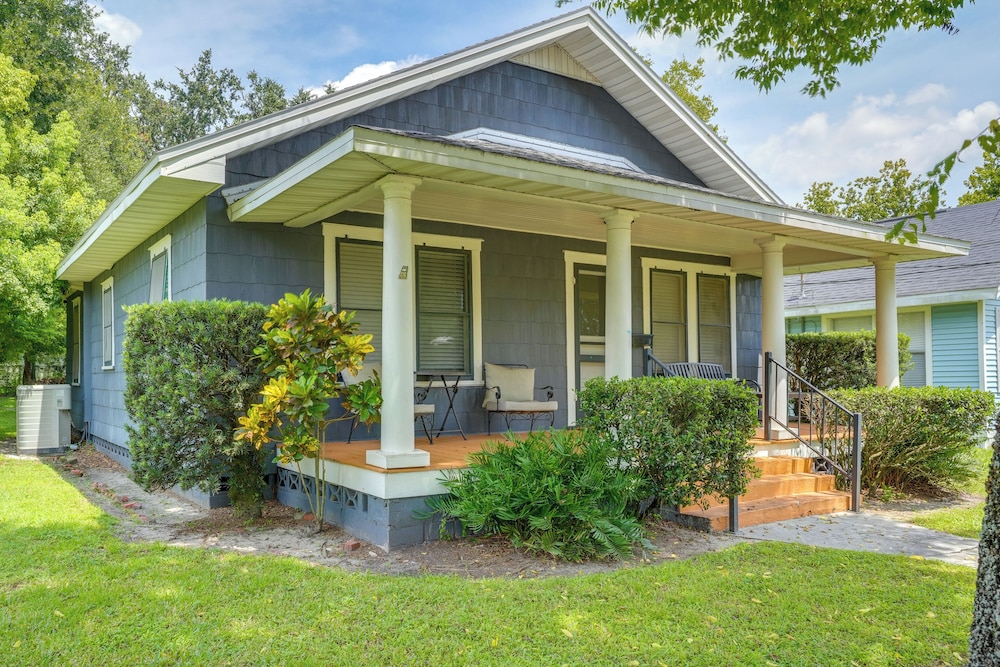 Home w/ Private Yard < 2 Mi to Hollis Garden!