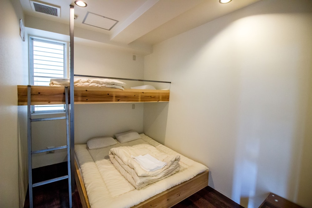 Santiago Guesthouse Hiroshima – Hostel