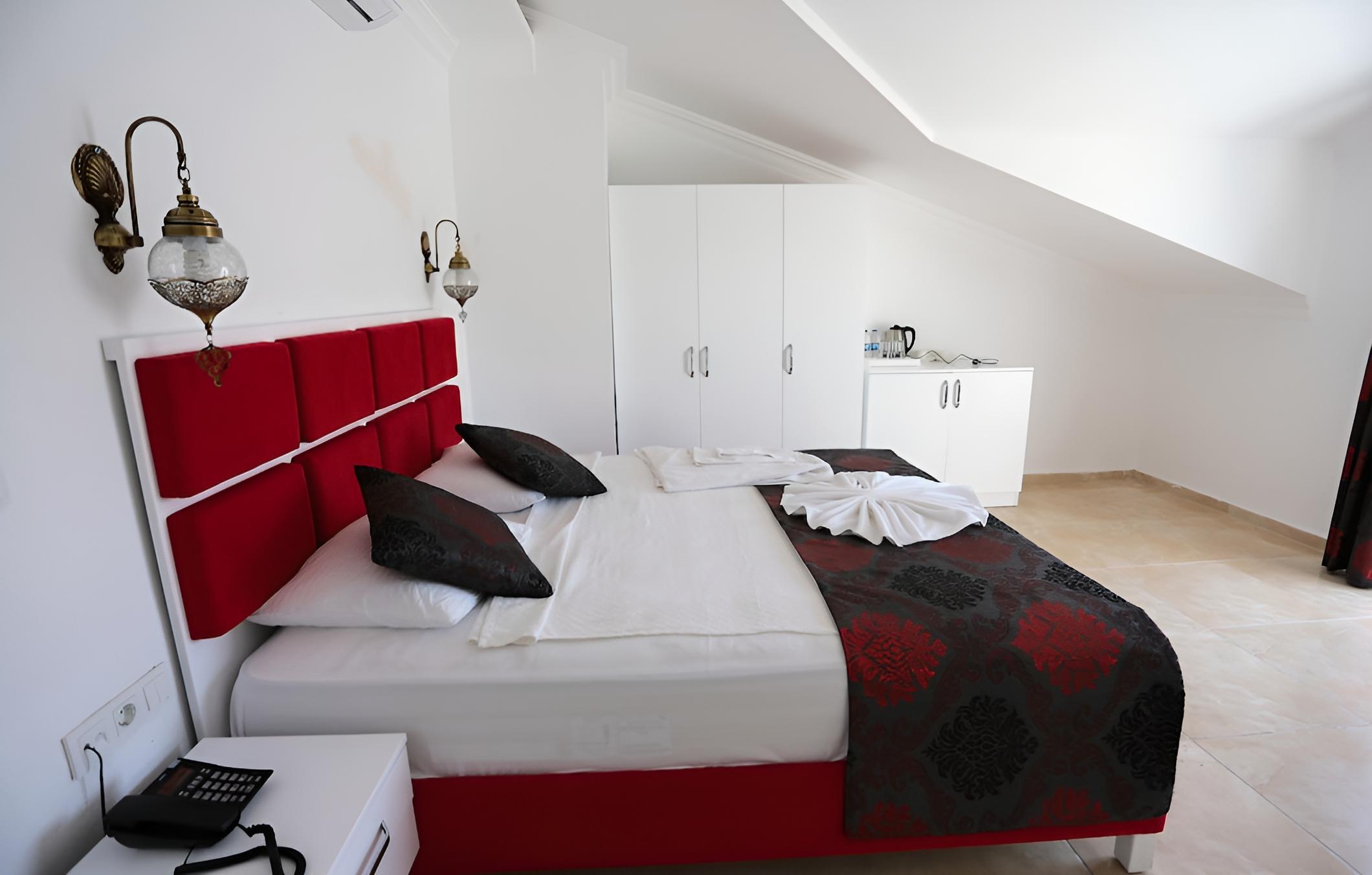 Q&S Cennet Life Hotel