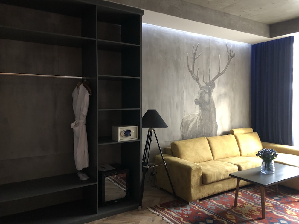Bugu Hotel Bishkek 77