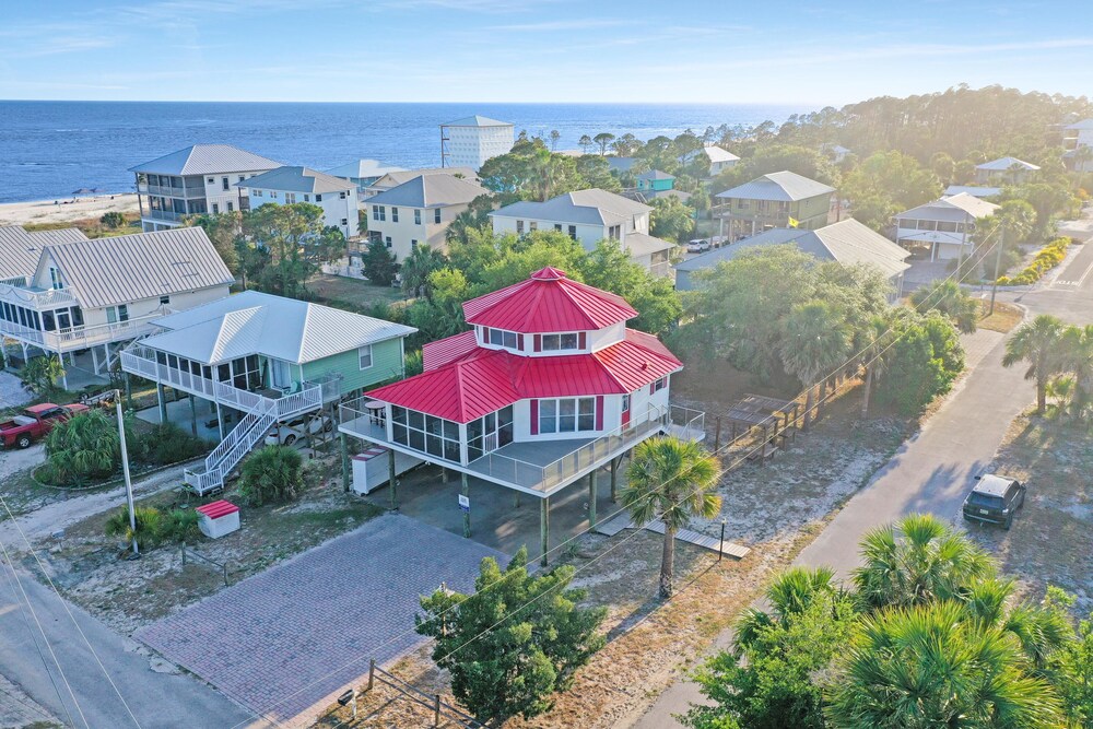 DeLight House
