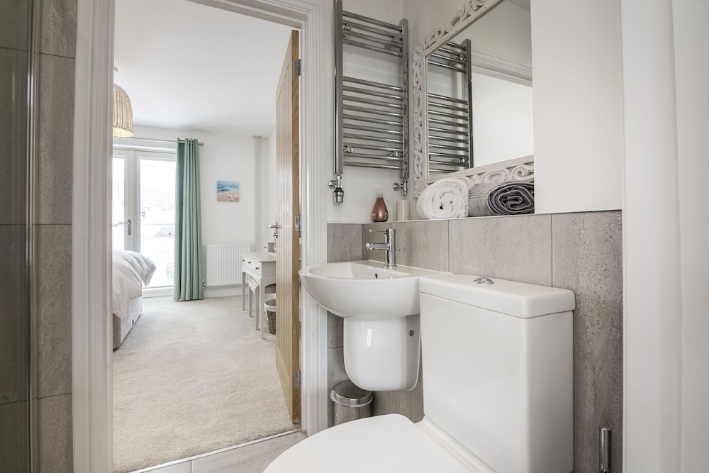 Milford Street - 5 Bed - Saundersfoot view 5