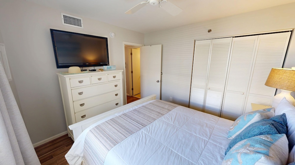 Mainsail 341 2 Bedroom Condo