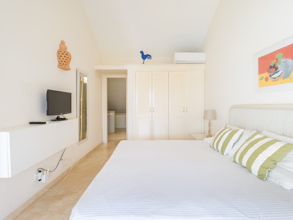 Apartment in Pasito Blanco Near Private Beach