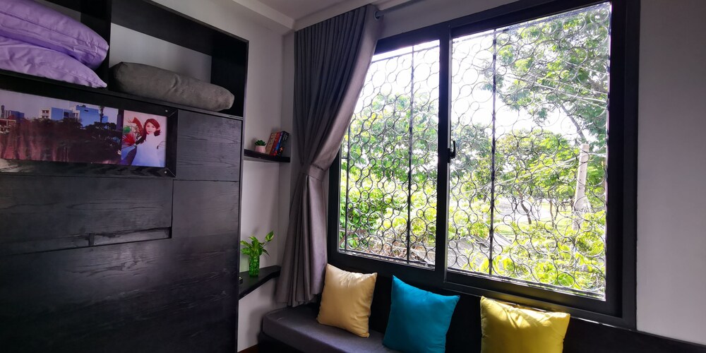 Cozy Riverview