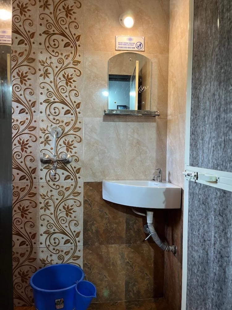 Casa Almeida Guest House