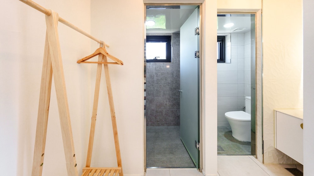 Gangneung Staydasiolgae Poolvillapension