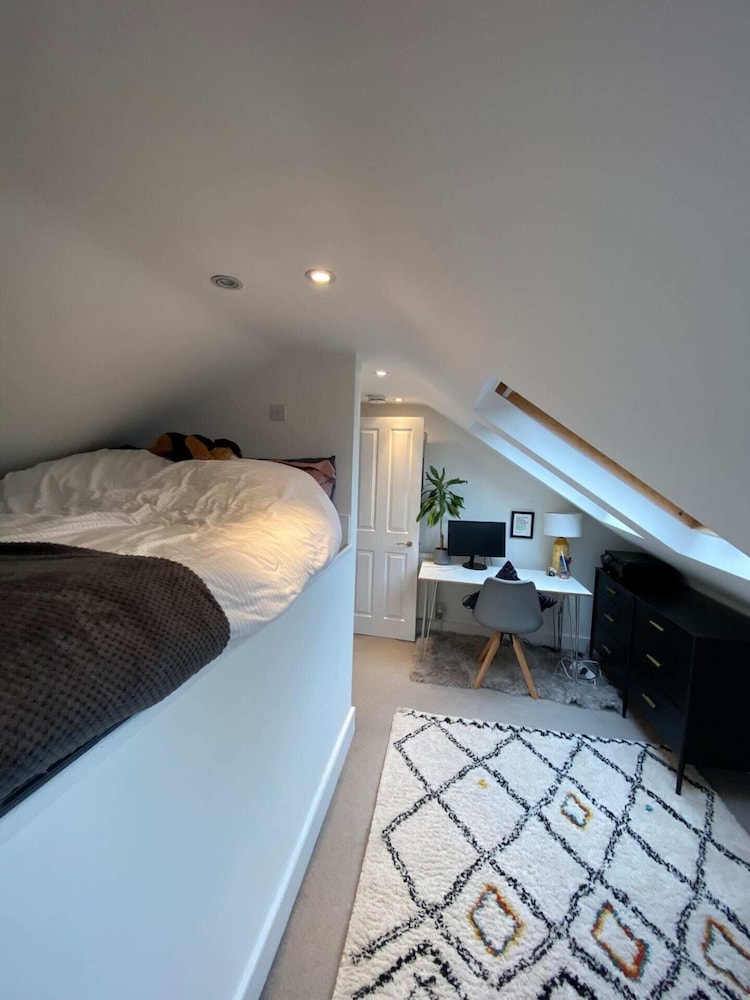 Chic 3BD Maisonette W/roof Terrace - Wandsworth!