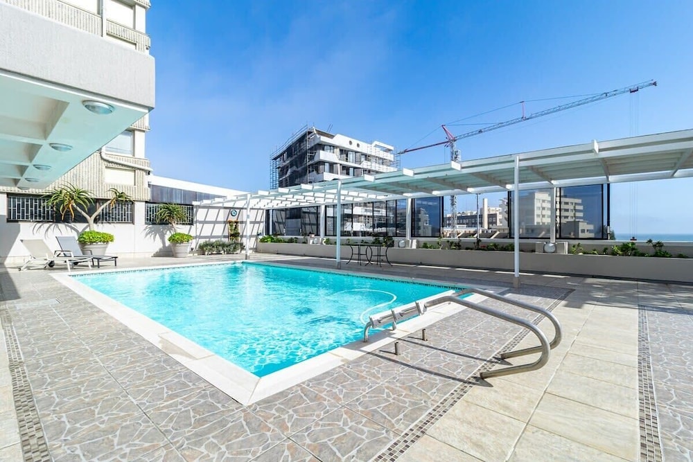 1 Bedroom Apartment - Seapoint