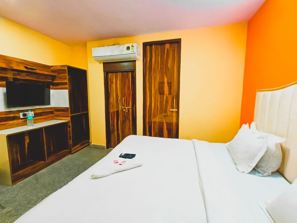 Roomshala Hotel KB Residency