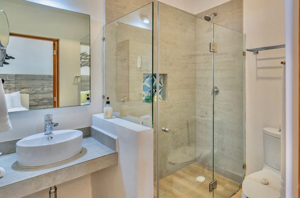 Great Located Spacious 2 BR Apartment With Amazing Terrace by Waves Management