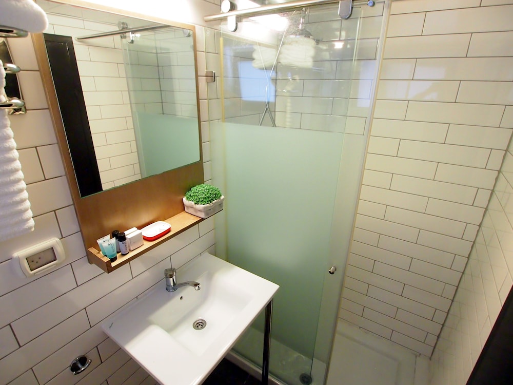 Photo 46