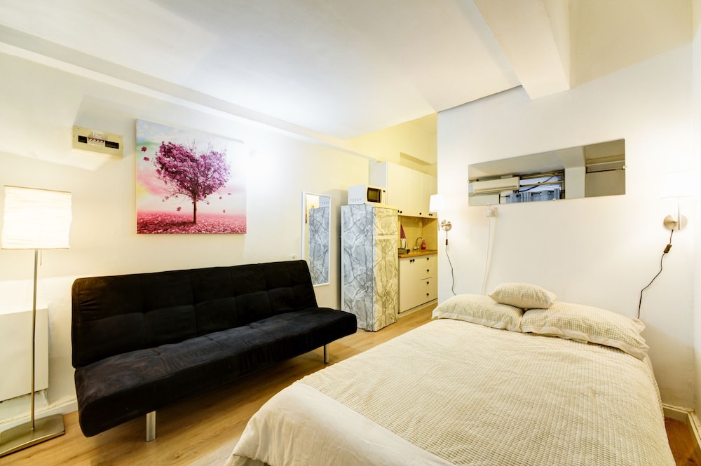 Tel-Aviving Apartments