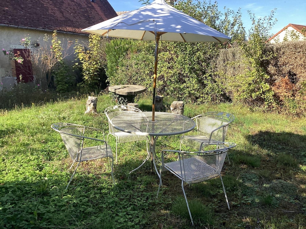 Charming Home by River Allier