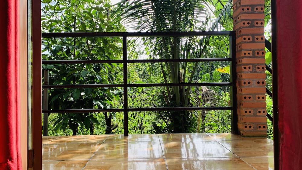 Gibbon Singing Homestay