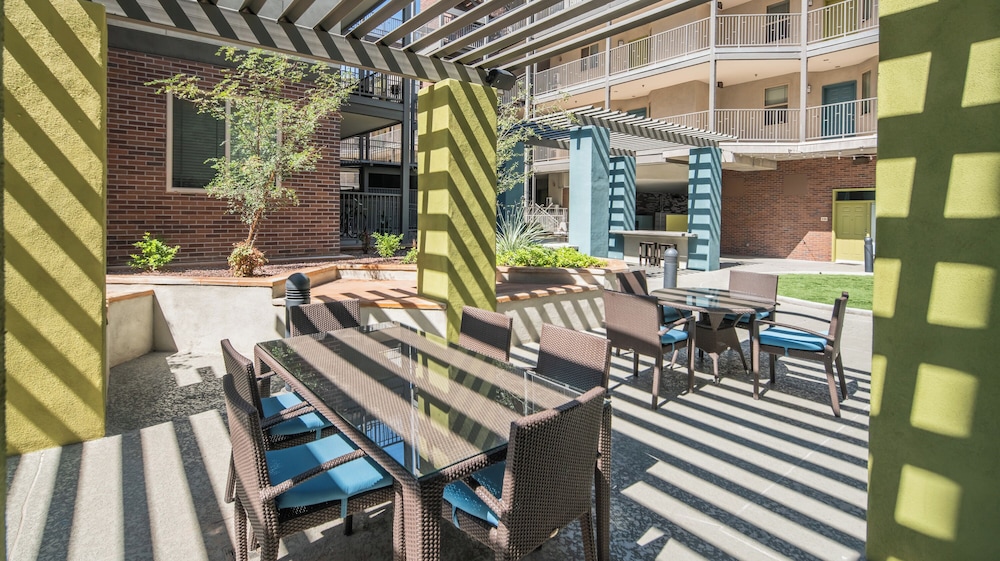 ROVE LIVING/KL - The Fredrick Tempe