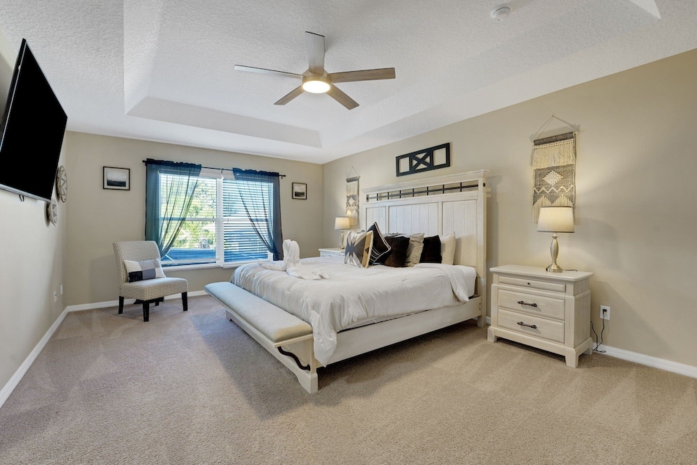 310hc-west Haven 5 Bedroom Home