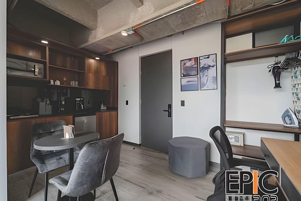 Epic Suite 302 Deluxe Aeropuerto