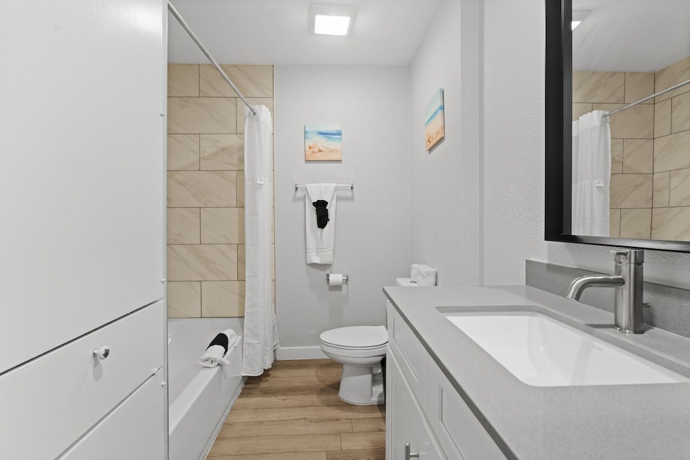 Modern 2BR Near UT Hyde Park Evonify - Property Image 20