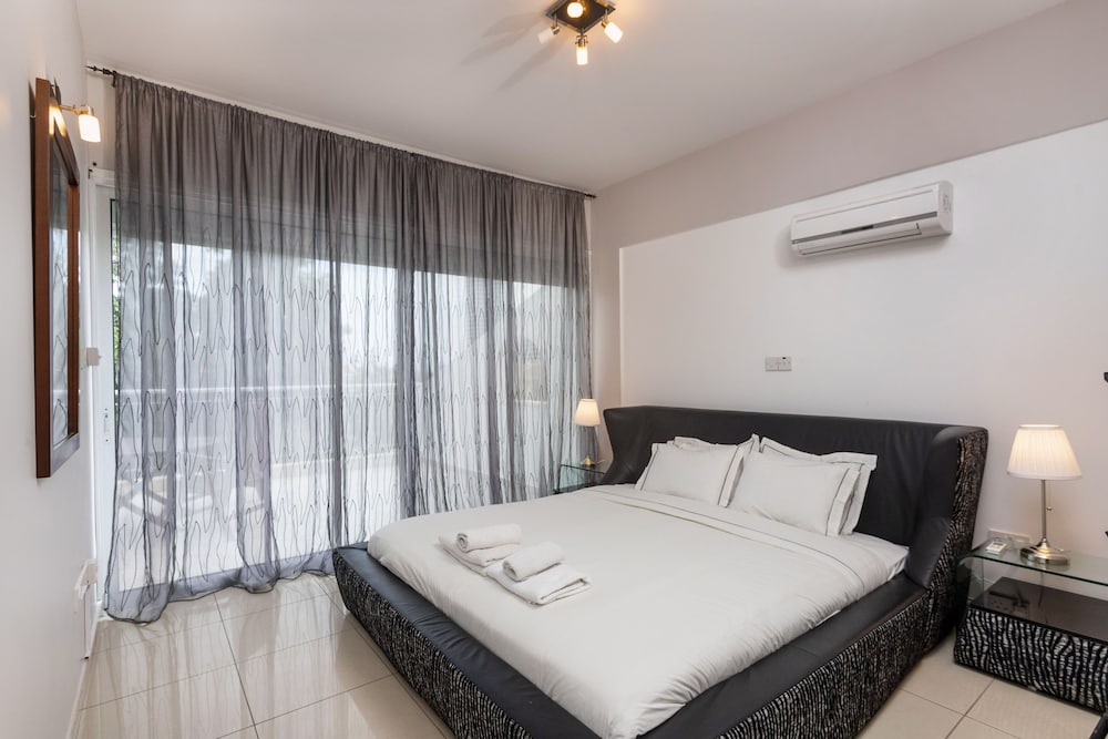 Limassol Vacations - Bay View Gardens Apartments with Pool - Property Image 14