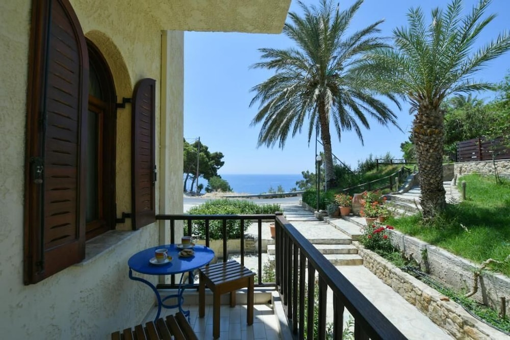 Galini Apartments photo 4