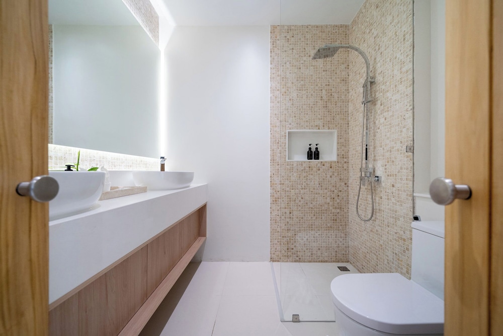Coco Villas Phuket - Private Pool Villas by Escape Villas