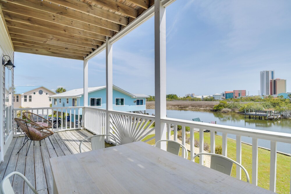 2 Blocks to Beach: Gulf Shores Getaway w/ Dock!